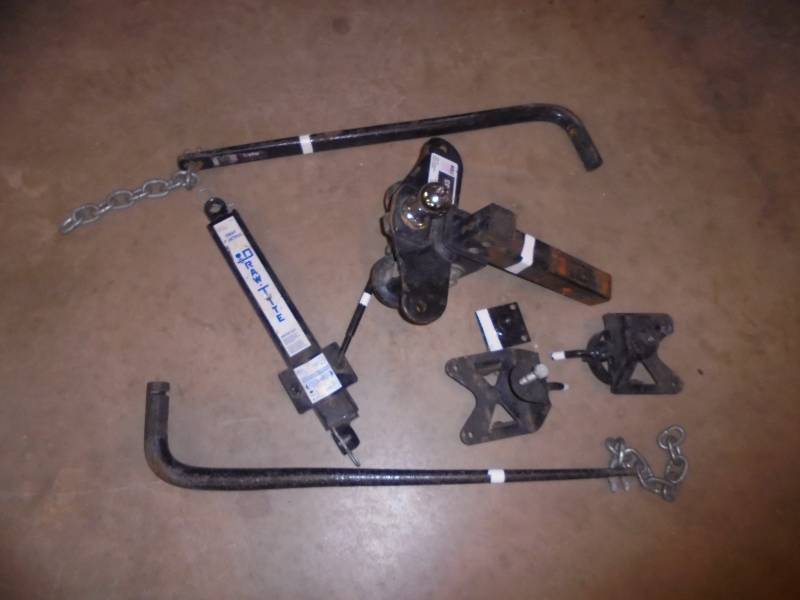 Trailer Weight Distribution Hitch & Sway Bars, 2 Ball