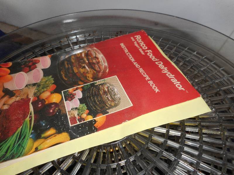 lot 152 image: RONCO FOOD DEHYDRATER