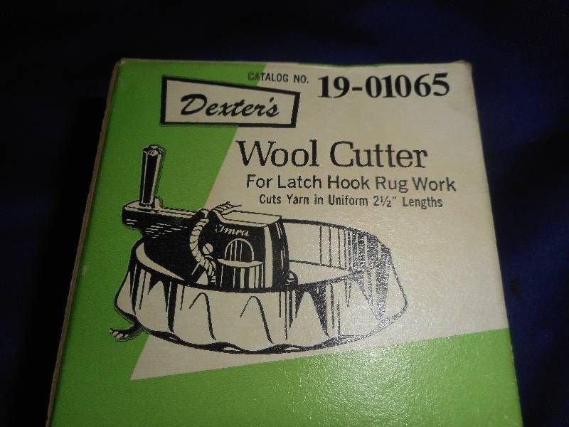 lot 53 image: VINTAGE WOOL CUTTER