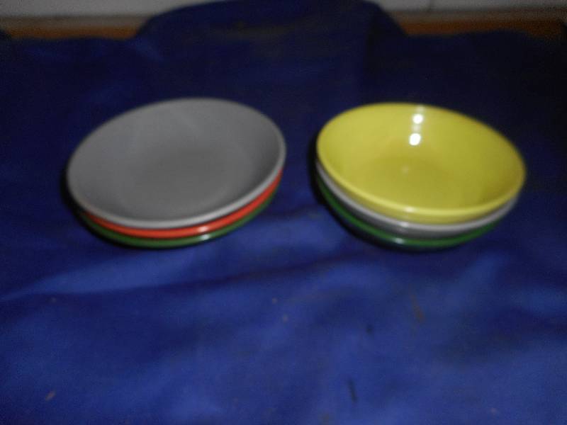 lot 57 image: vintage colored glass bowls