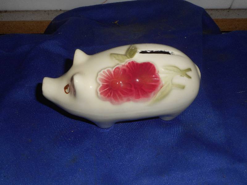 lot 63 image: VINTAGE GERMAN PIGGY BANK