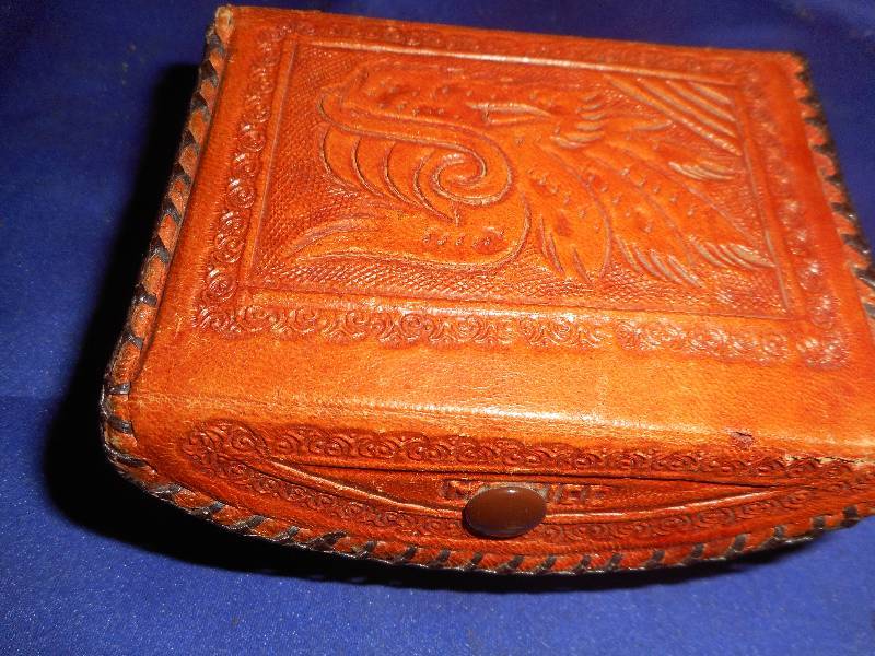 lot 106 image: LEATHER BOX WITH MISC COINS