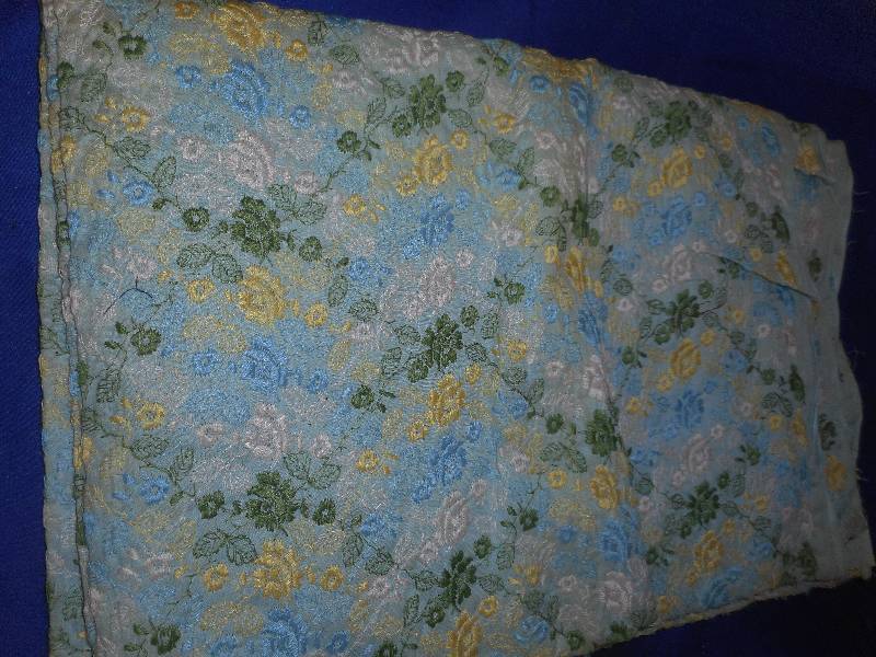 lot 107 image: VINTAGE BLUE GREEN AND YELLOW MATERIAL