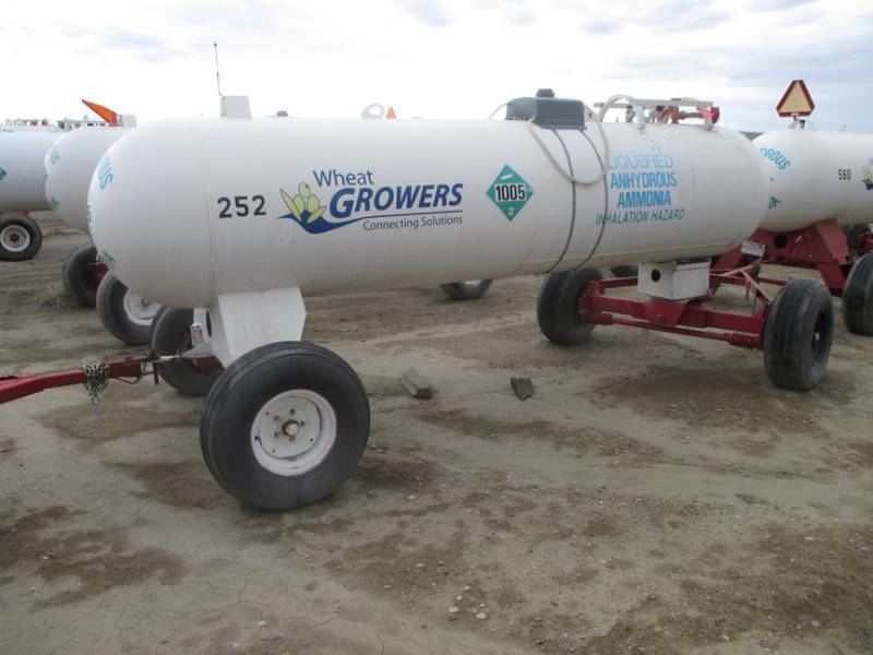 1,000 gal Anhydrous TankTrailer