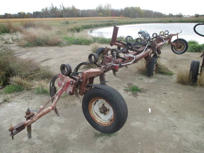 3 Point 8 Row Anhydrous Tool Bar