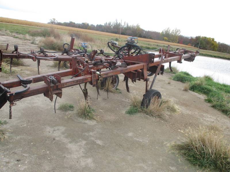 3 Point 8 Row Anhydrous Tool Bar