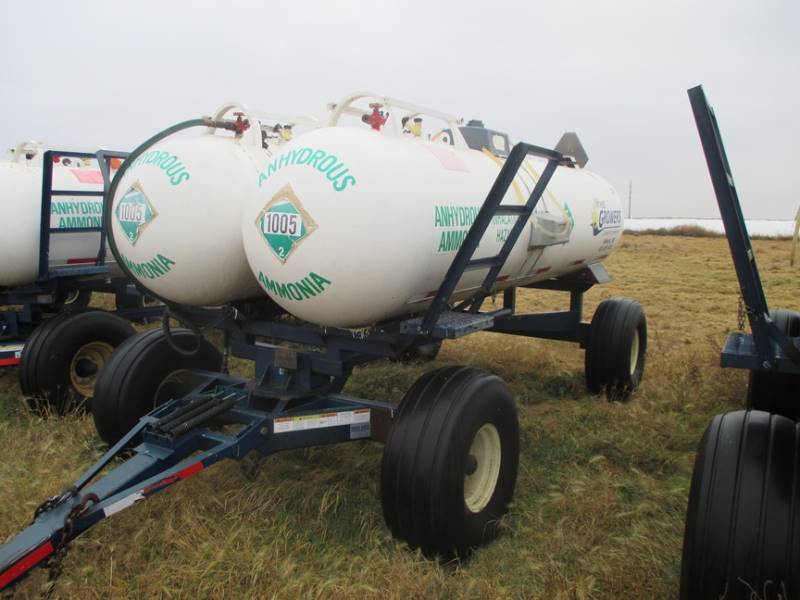 Twin 1000 gal Anhydrous Tanks
