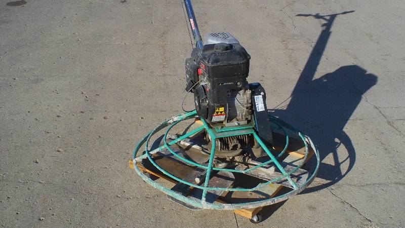 Concrete finisher
