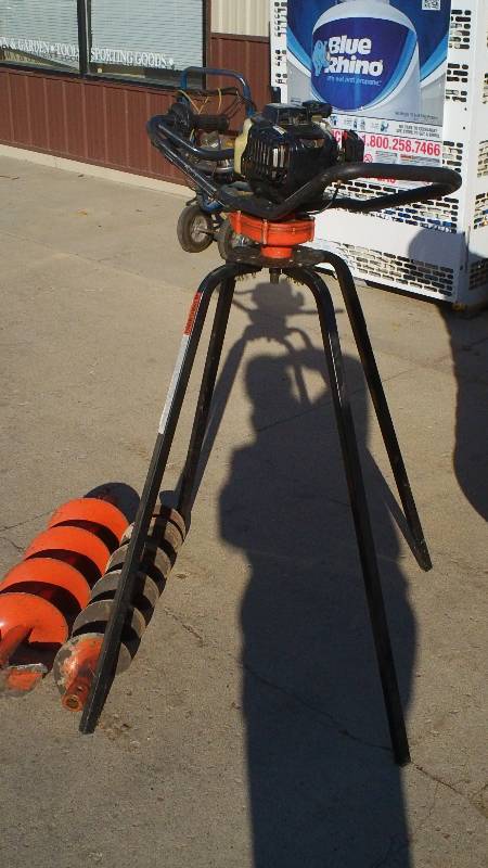 Gas power auger