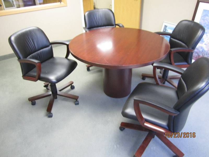 Solid wood round conference table w...