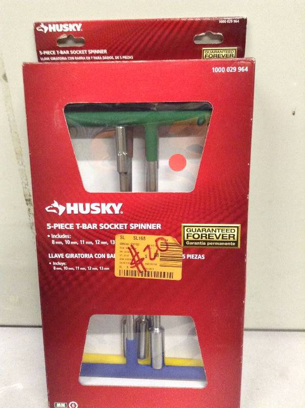 lot 18 image: Husky 5 Pc T-Bar Socket Spinner New