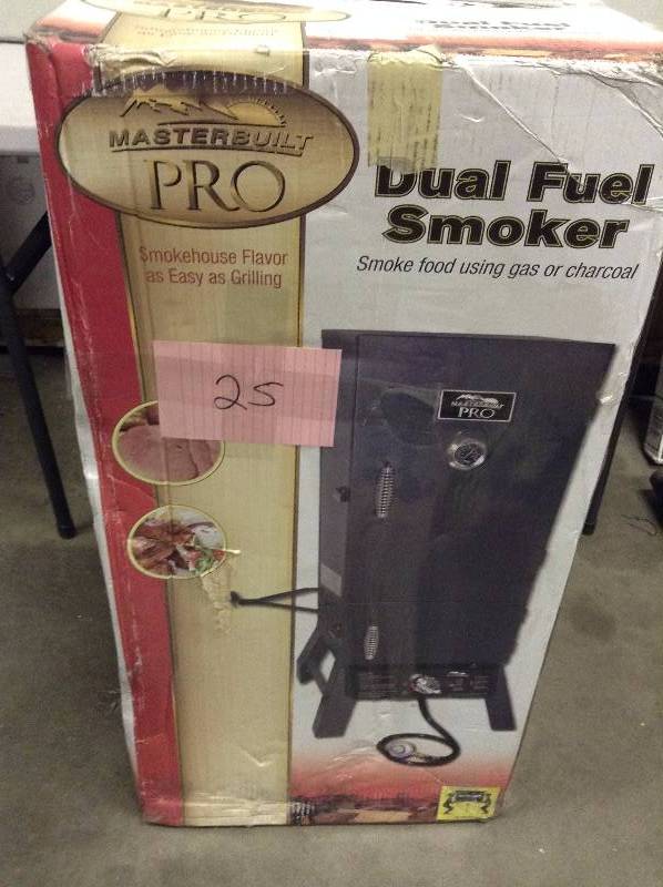 lot 25 image: Master Dual Fuel Smoker