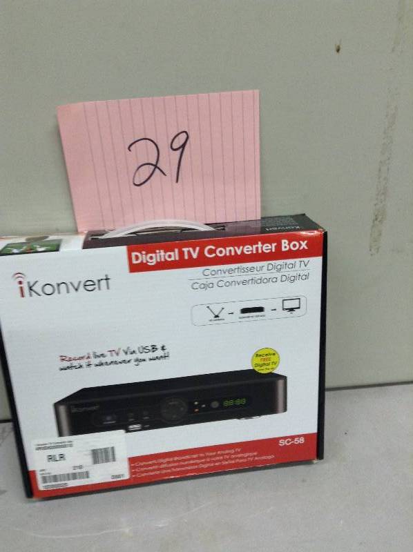 lot 29 image: iKonvert Digital TV Converter Box