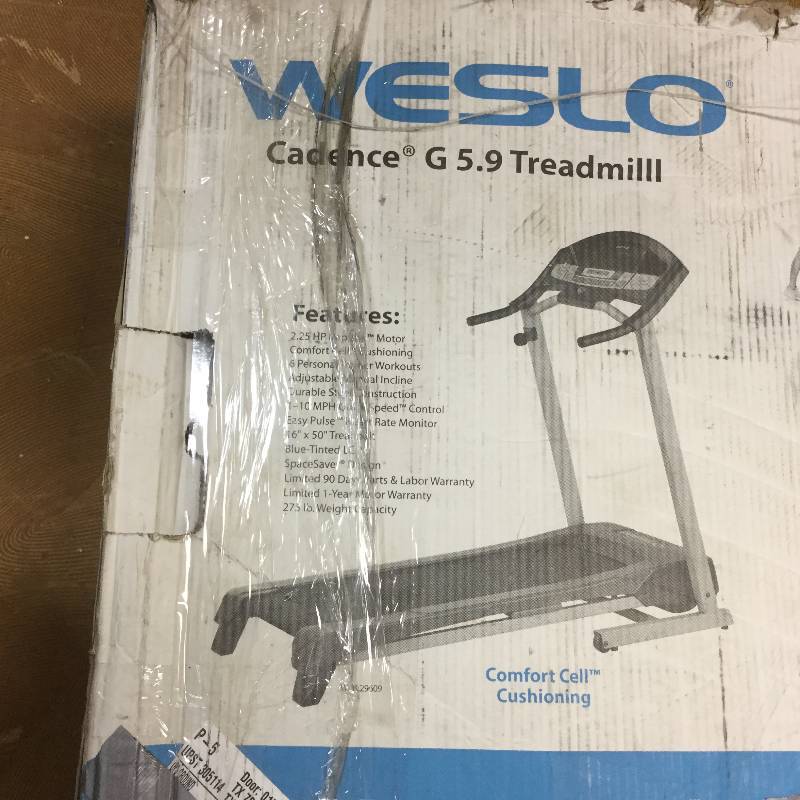 Weslo Cadence G 5.9 Treadmill open box never used stock and actual photos used to display item