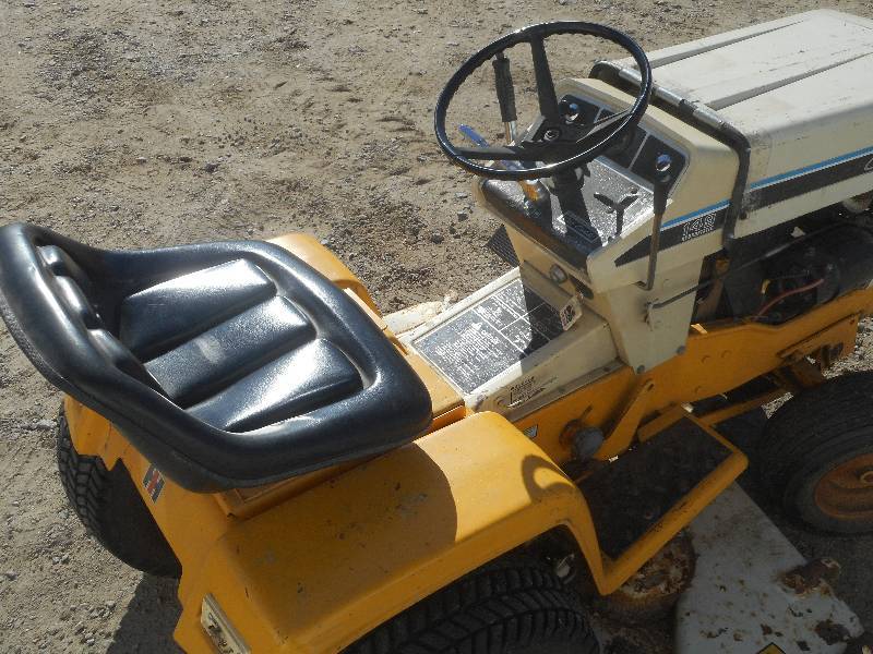 Cub Cadet 149 Hydrostatic Lawn Trac... | LE October Consignments #5 | K-BID