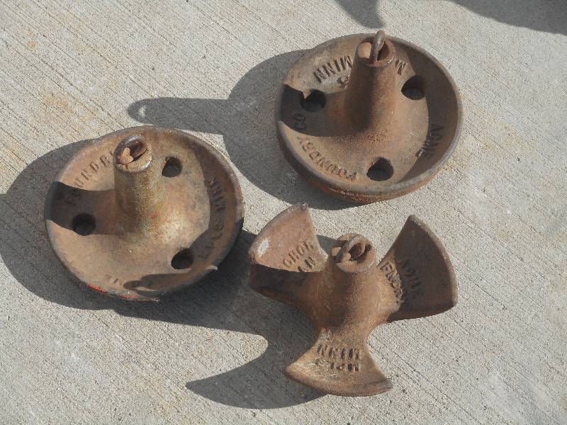 lot 15 image: Lot Of (3) Boat Anchors ...