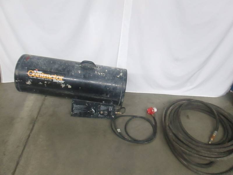 lot 21 image: Mr. Heater Propane Heater