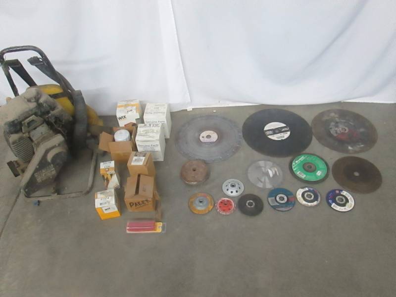 lot 66 image: Variety of Blades and Filters