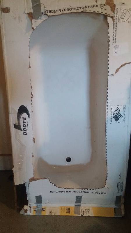White Bath Tub 60 inch