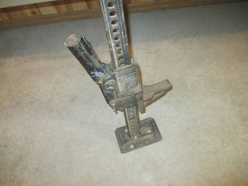 Handyman Jack (no handle) November Consignments KBID
