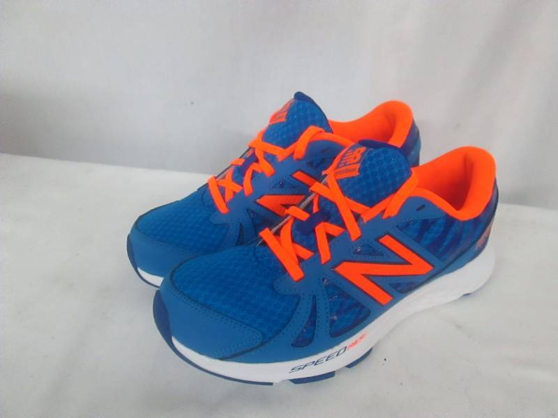 New Balance Kids 690v4 Running Shoe