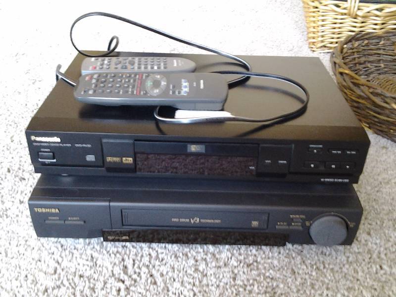 lot 25 image: Panasonic DVD RV30 With Remote, Toshiba V3 VHS With Remote