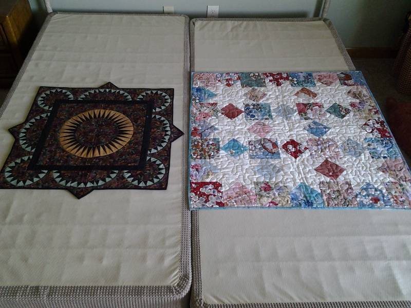 lot 38 image: Hand Made Small Quilt 38x38, Table Topper 32x32
