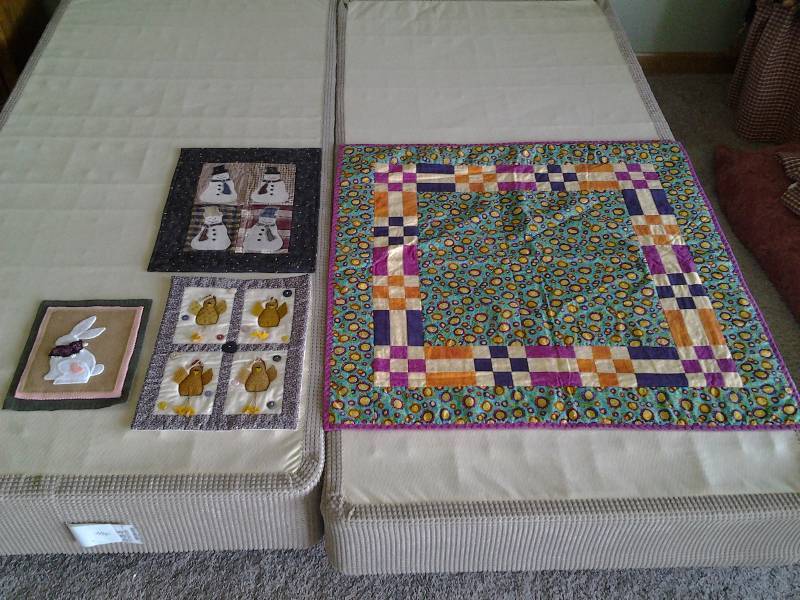 lot 39 image: 3-Assorted Hand Stitched Items