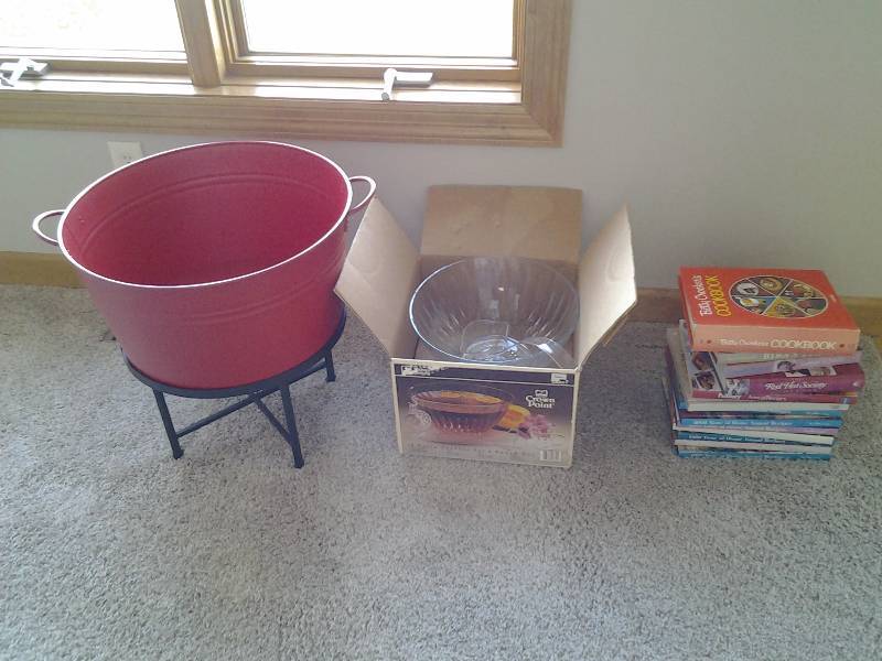 lot 60 image: Cook Books, Punch Bowl, Large Tub With Stand