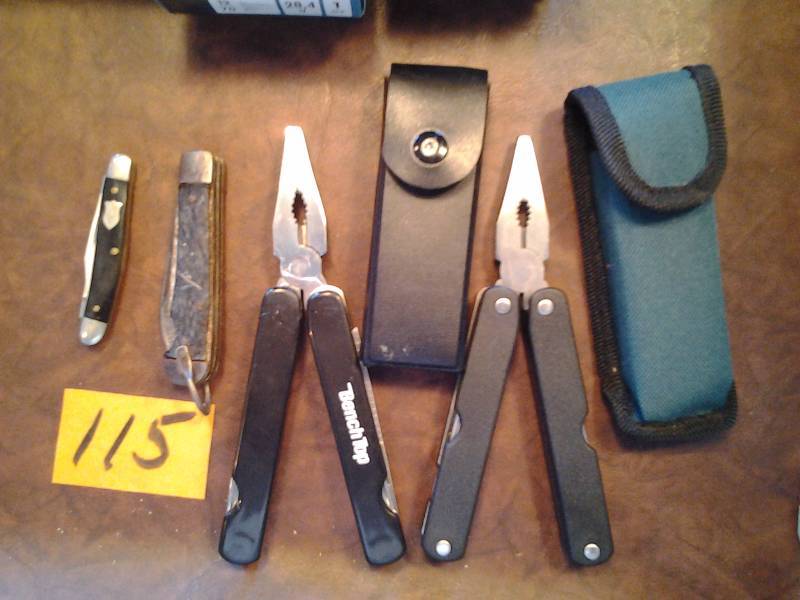 lot 115 image: 2-Multi Tools, 2-Old Pocket Knives