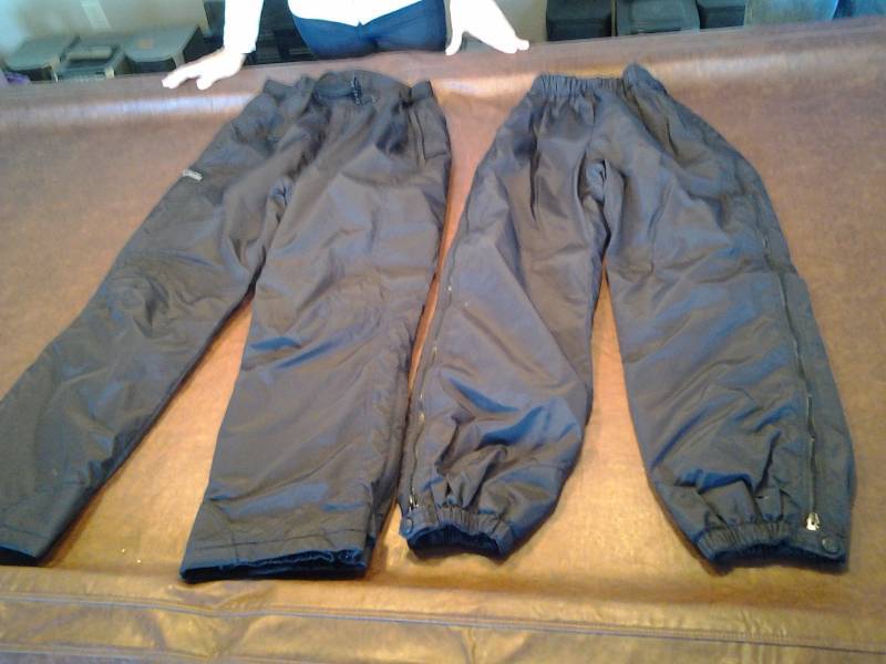 lot 170 image: Columbia Snow Pants 1-Small, 1-Large