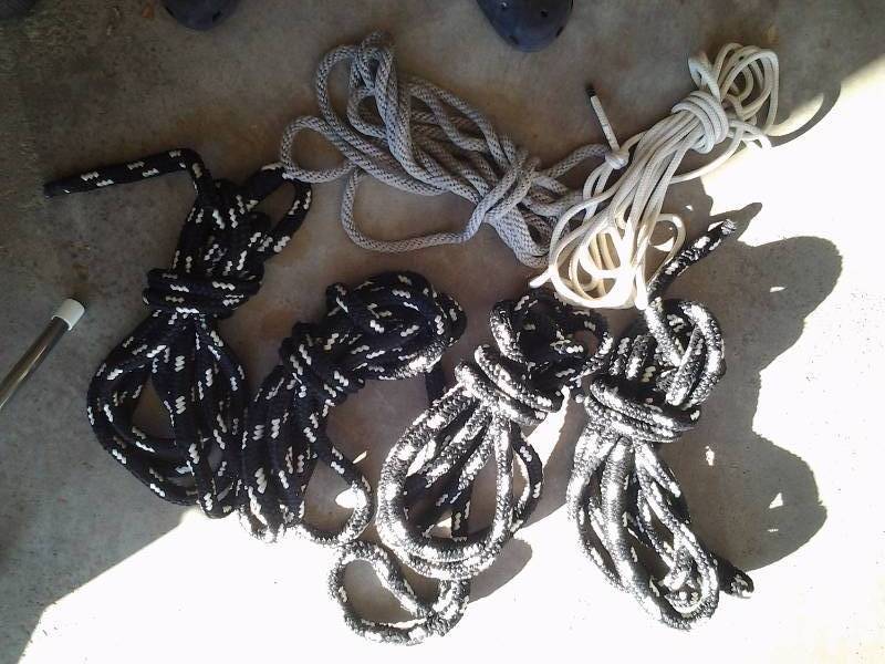 lot 223 image: Rope Dock Lines