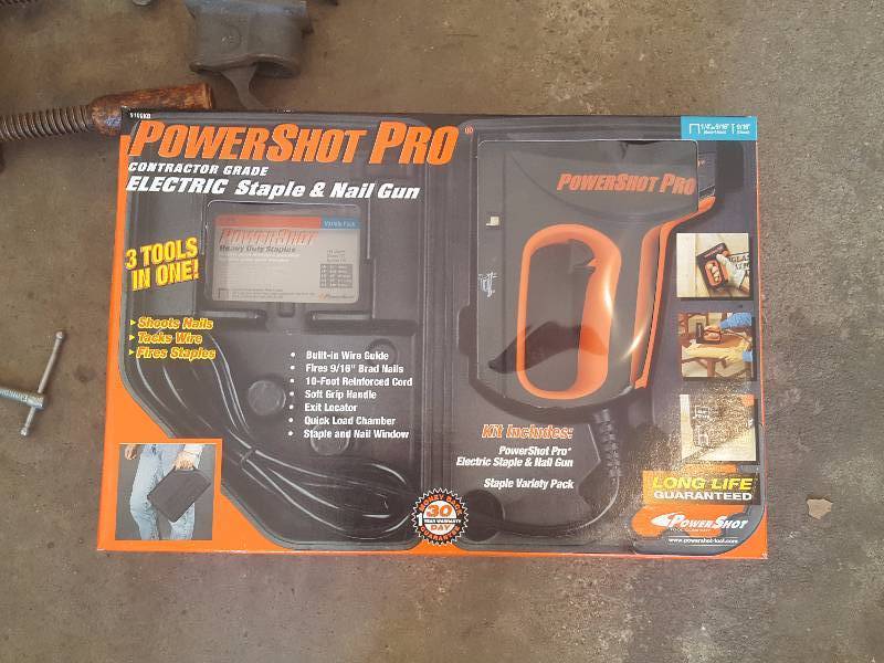 lot 209 image: New Power Shot Pro Staple & Nail Gun