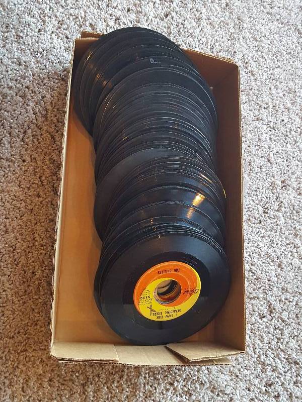 lot 143 image: Box Of 45s (1960s-1980s)