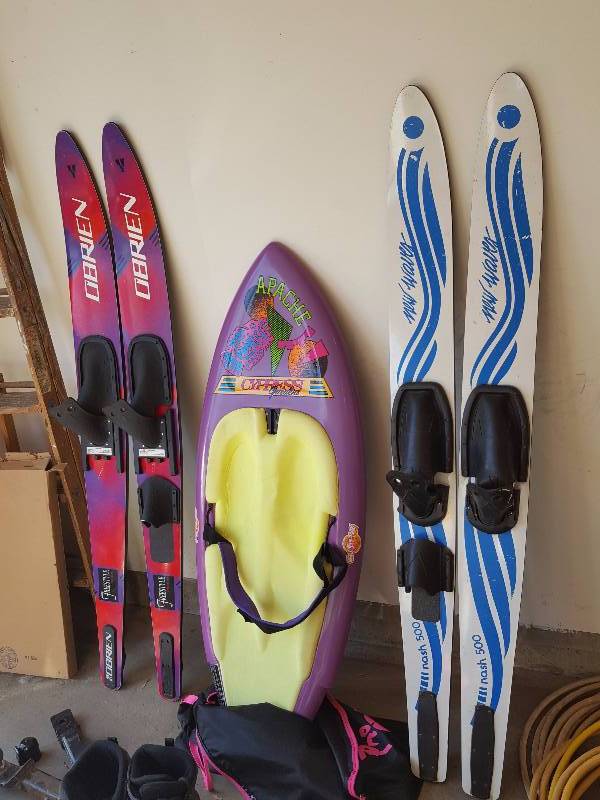 lot 194 image: 2-Pair Water Skis, 1-Knee Board