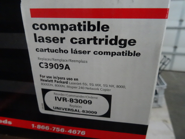 lot 12 image: Toner Cartridge Replaces HPC3909A