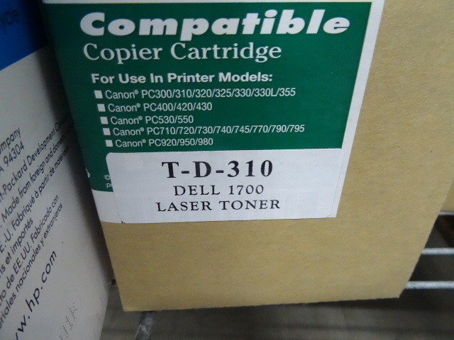 lot 19 image: Dell 1700 toner Cartridge New