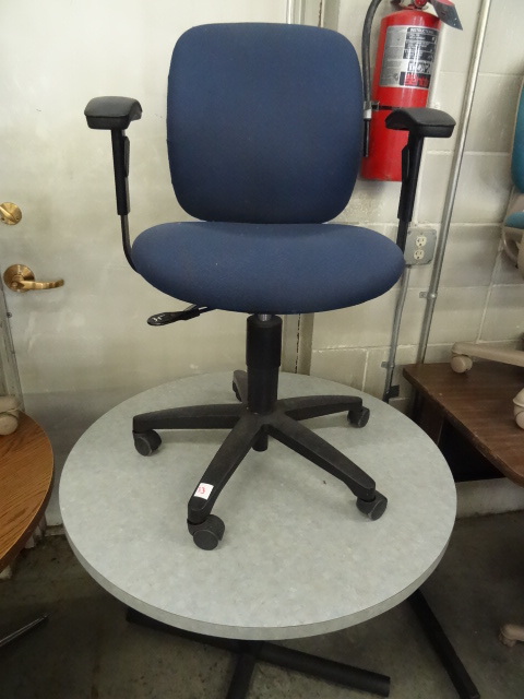 lot 33 image: Office Chair on Wheels with 36 Round Table with Metal Base