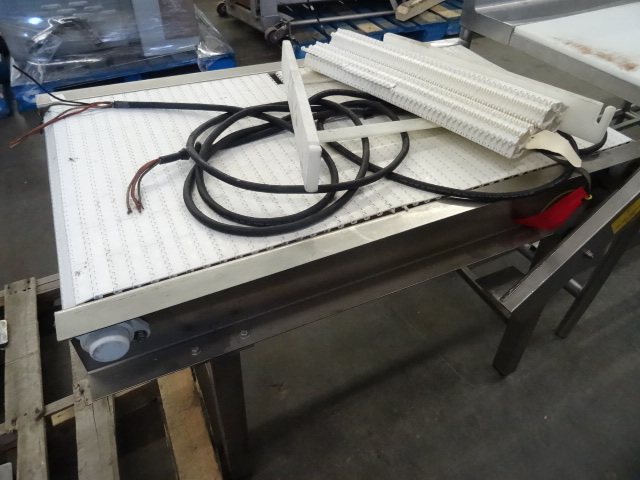lot 58 image: P0owered Conveyer No Motor  24 X 48