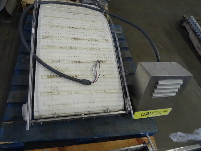 lot 61 image: Powered Stainless Arched Conveyor