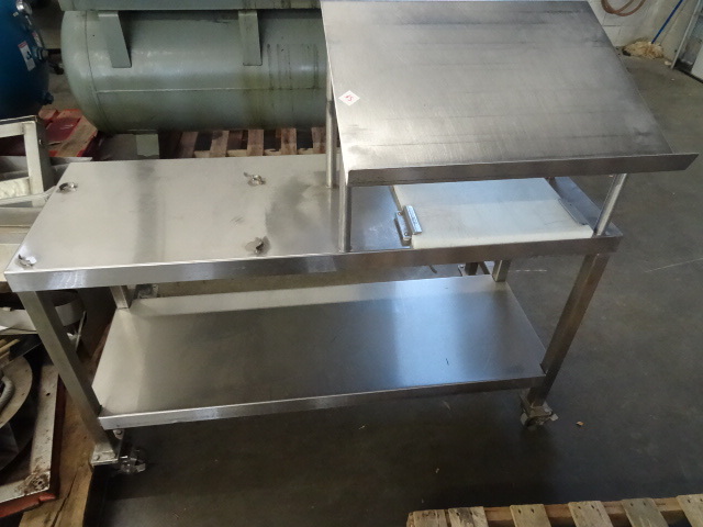 lot 65 image: Stainless Specialty Cart on Wheels
