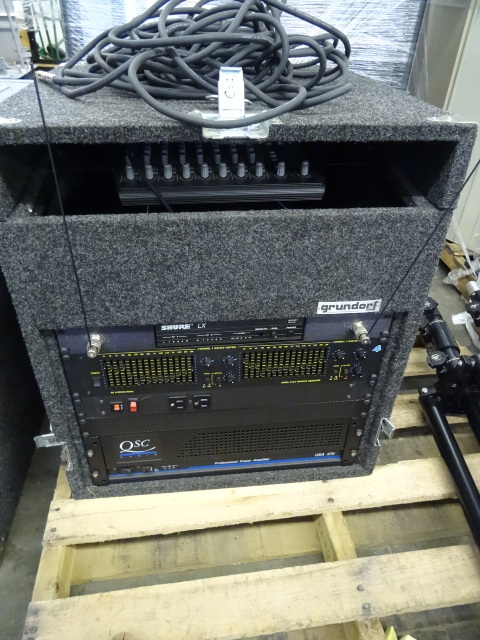lot 125 image: QSC Audio Professional Power Amp