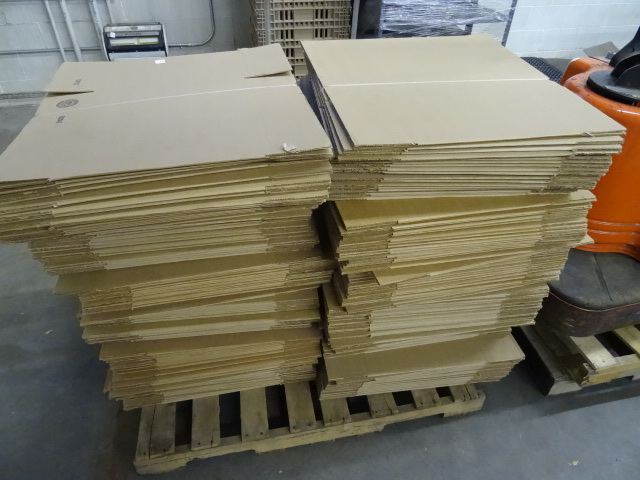 lot 166 image: Pallet of New Boxes 19 X 10 X 16