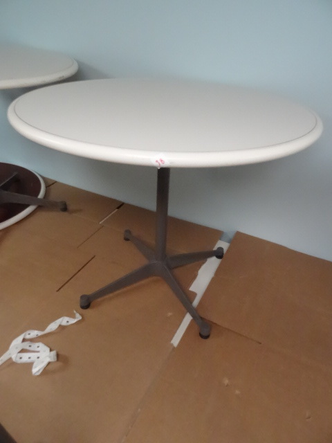 36 round table