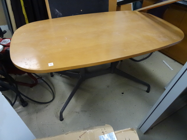 60 x 36 x 28 table with metal legs