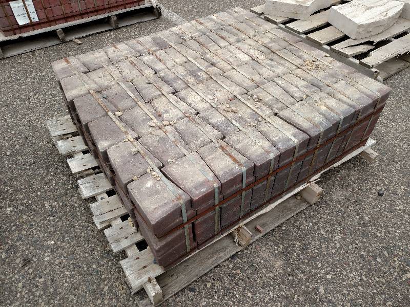(270) Cobble Large Circle, Millstre...