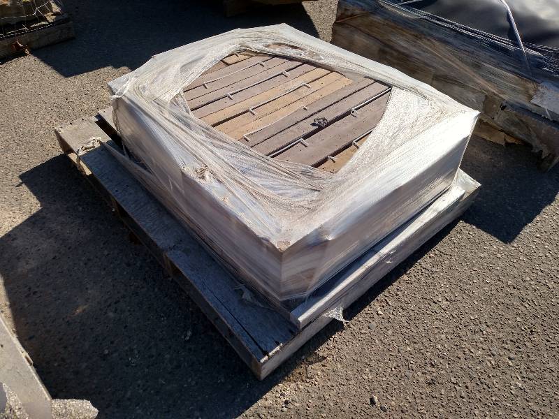 Barn Planks Including (4) Large 9 3...