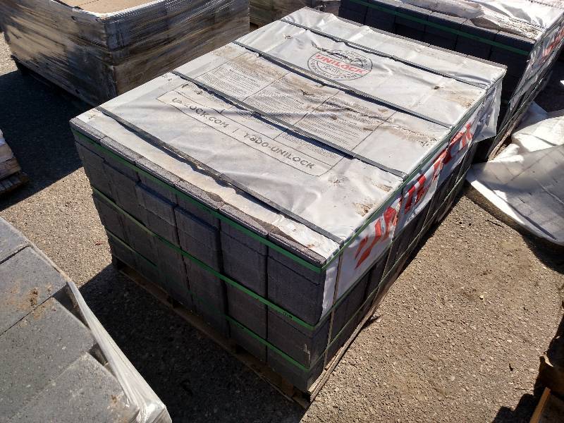 (192) Unilock Paver, Holland Charco...