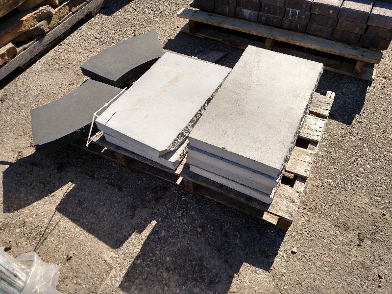 (2) Rochester Silver Creek Wall Cap...
