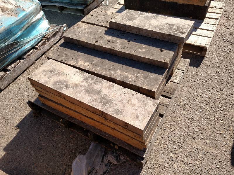 (22) EW Gold Wallstone, 2x36x8...